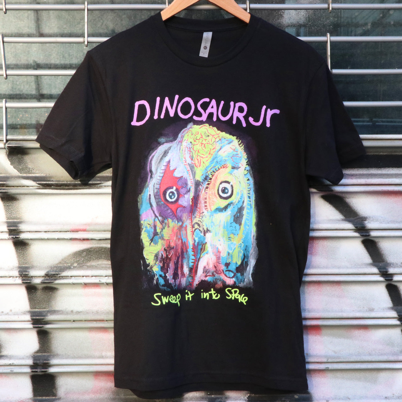 DINOSAUR JR SWEEP INTO SPACE Tシャツ-