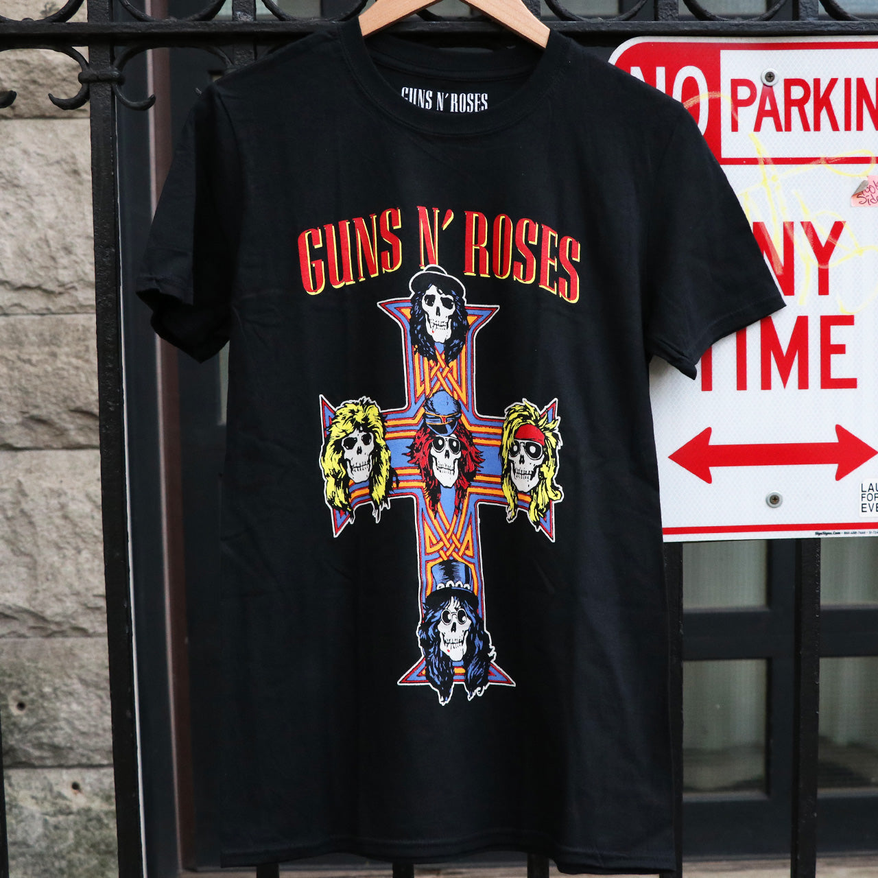 ミュージシャン Guns N' Roses 2025 Vintage Cross Tee L Guns N' Roses Vintage Cross – City Fun